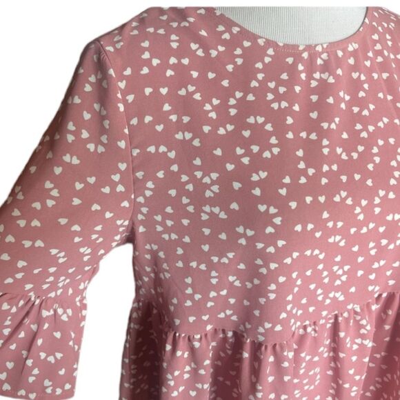 Womens Shein All Over Hearts Print Flutter Babydoll Sleeve Top - Sz S - Picture 2 of 3